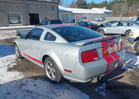 2005 Ford Mustang from USA, damaged, VIN 1ZVHT82H855126139